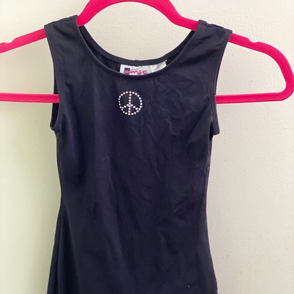 Leotard - Picture 1 of 3